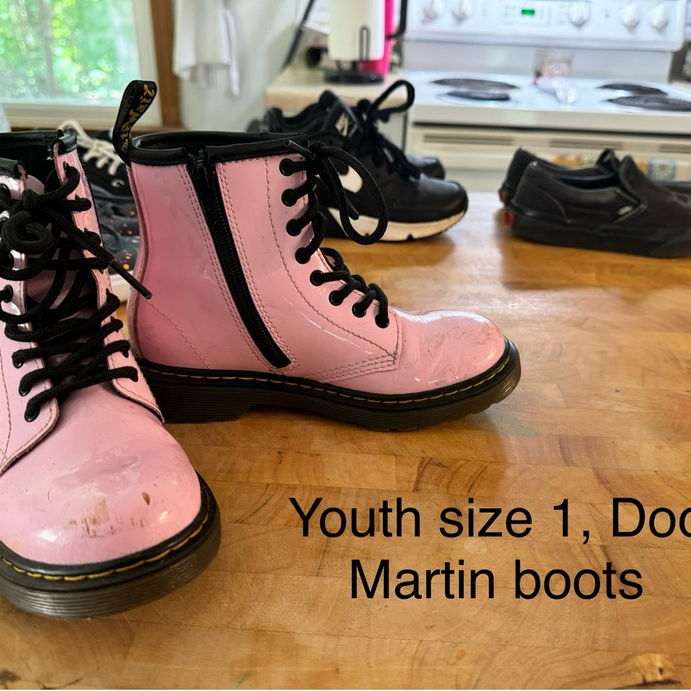 Youth, Doc, Martin boots